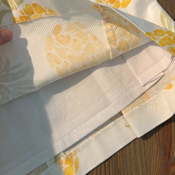 Brooks Brothers Pineapple Dress 2Petite - Picture 3 of 8